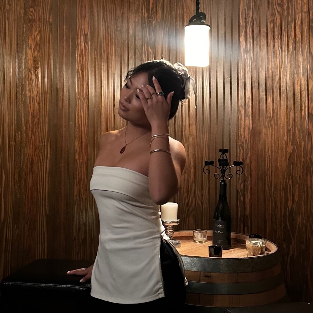 Meet your Posher, Calysta
